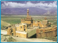 /album/a%c4%9fri-da%c4%9finin-en-guzel-resimleri/ar-jpg/